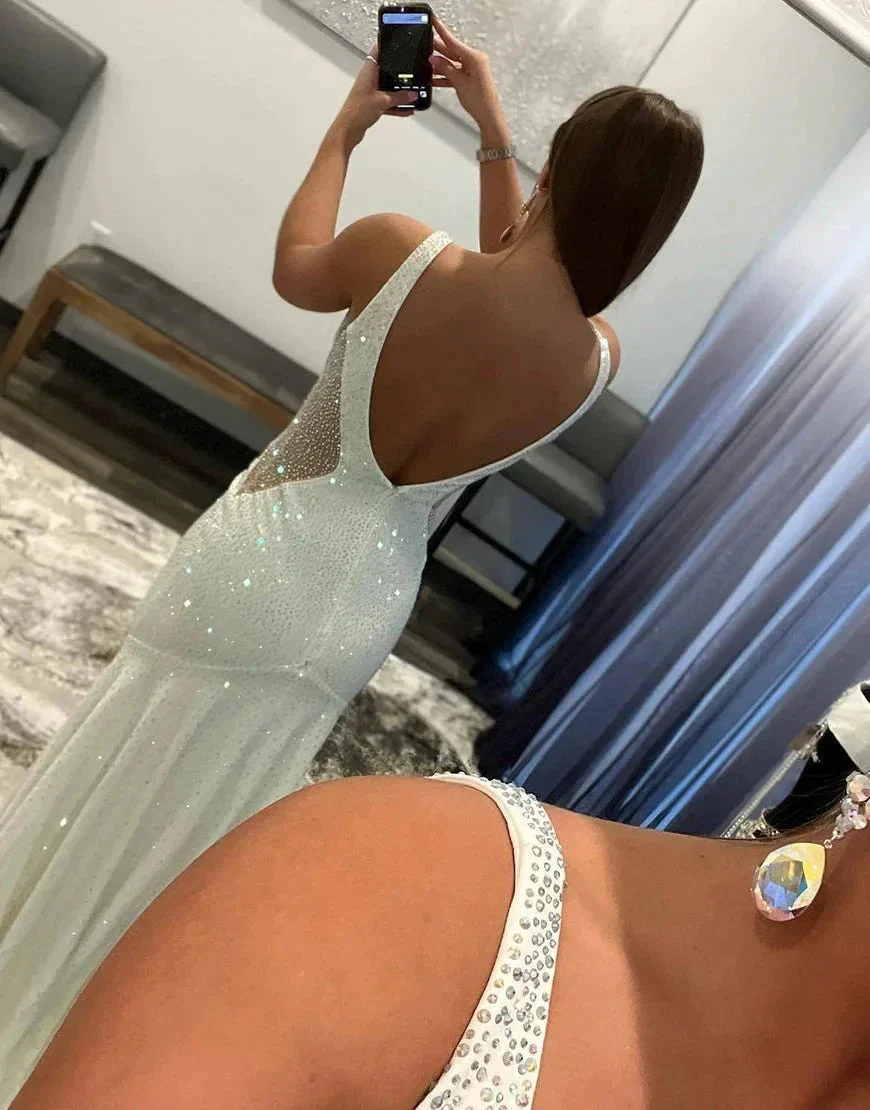 Tonya | White Mermaid V-Neck Beaded Long Prom Dress - Image 4