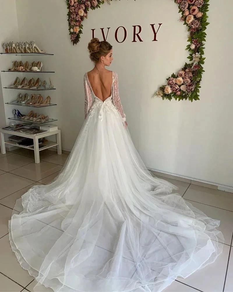 Winter Warm Long Sleeves V-Neck Tulle Princess Wedding Dress - Image 2