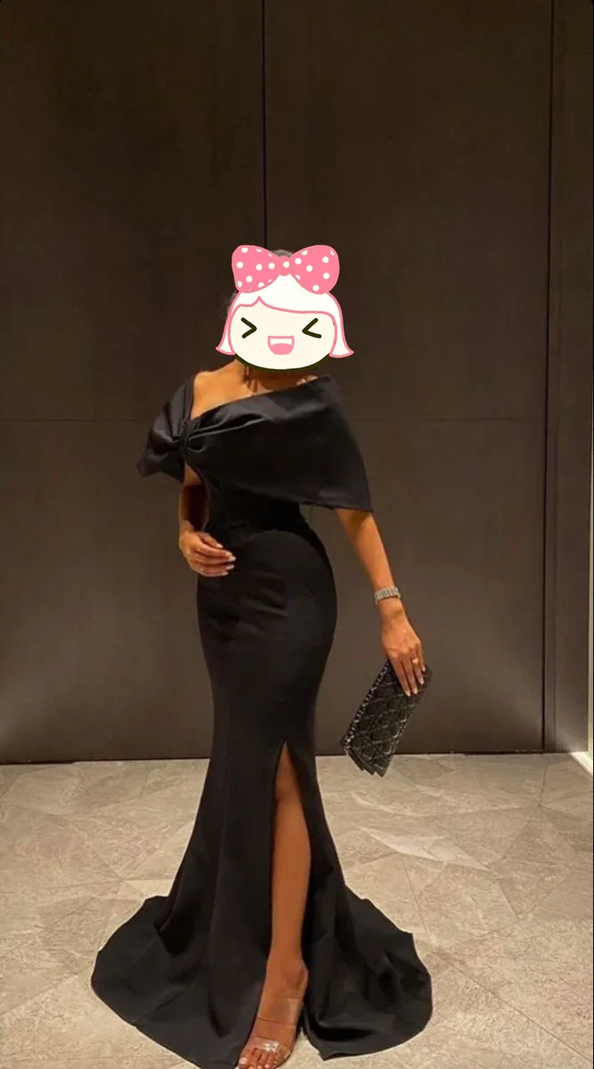 Women's Elegant Long Black Evening Dresses with Slit Off the Shoulder Mermaid Prom Dress Y4760
