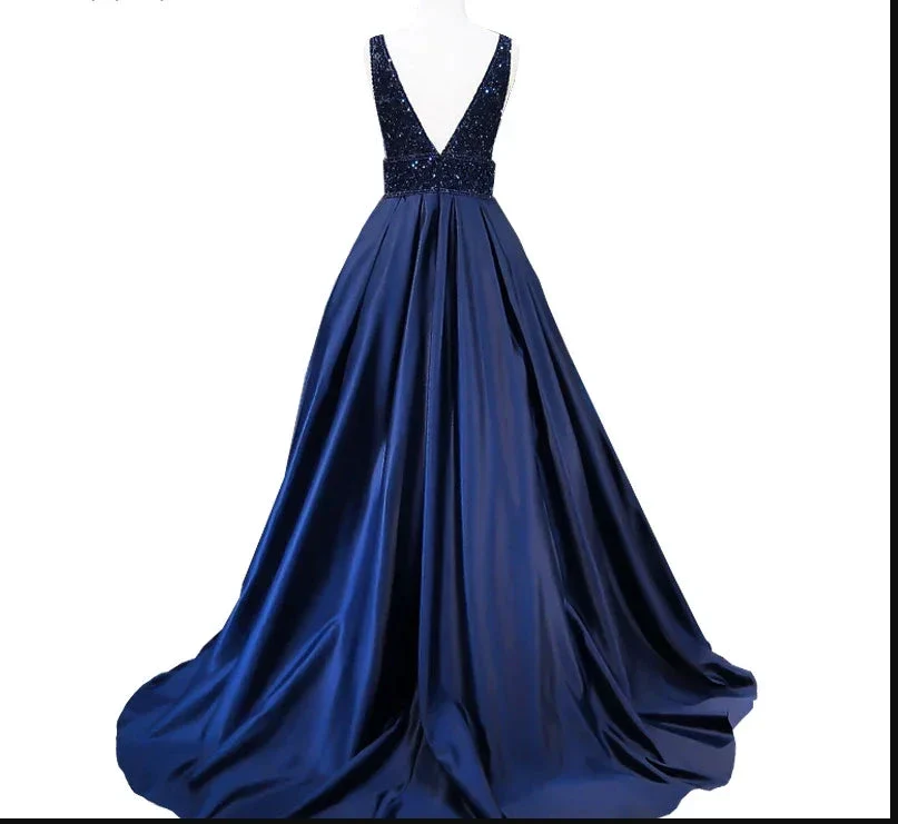 Women's Long Evening Dress Navy Blue V-Neck Sleeveless Open Back Beaded Formal Evening Dress Y1193 - Image 4