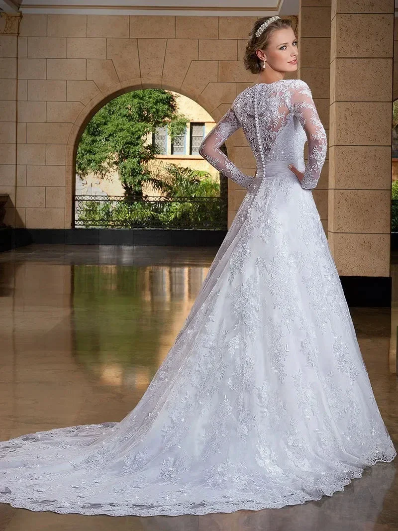Women's Wedding dress long sleeve Lace beading princess Wedding Dress plus size bride dress robe de mariee