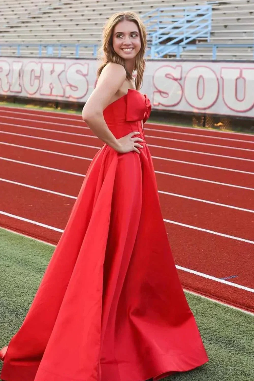 Xanthia | A-Line Strapless Bow Empire-Waist Sleeveless Satin Long Prom Dress with Slit - Image 2