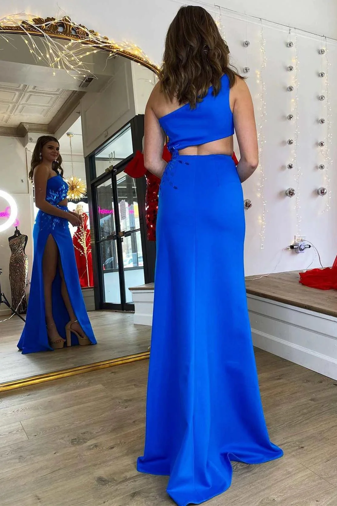Yonderly | One Shoulder Royal Blue Cut Glass Mirror Long Prom Dress with Slit - Image 2
